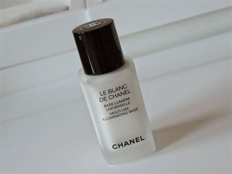 Review: Le Blanc de Chanel Sheer Illuminating Base